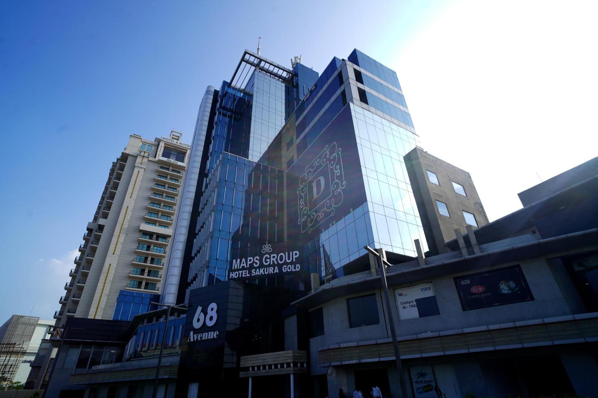 Hotel Sakura Gold คูร์เคาน์ ภายนอก รูปภาพ